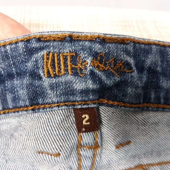 Kut from the Kloth Women's Skinny Jeans Size 2 Distressed Medium Wash Blue Denim - Picture 5 of 12